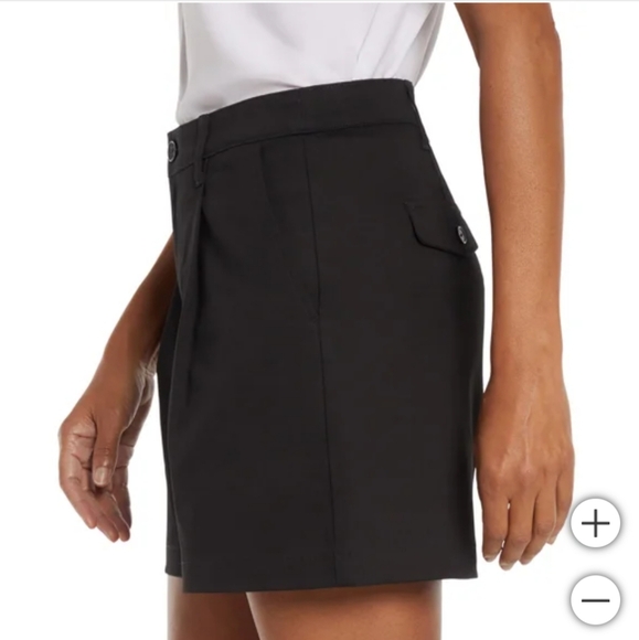 NWT Banana Republic Women's Pleated Short Black 12 - Picture 2 of 6